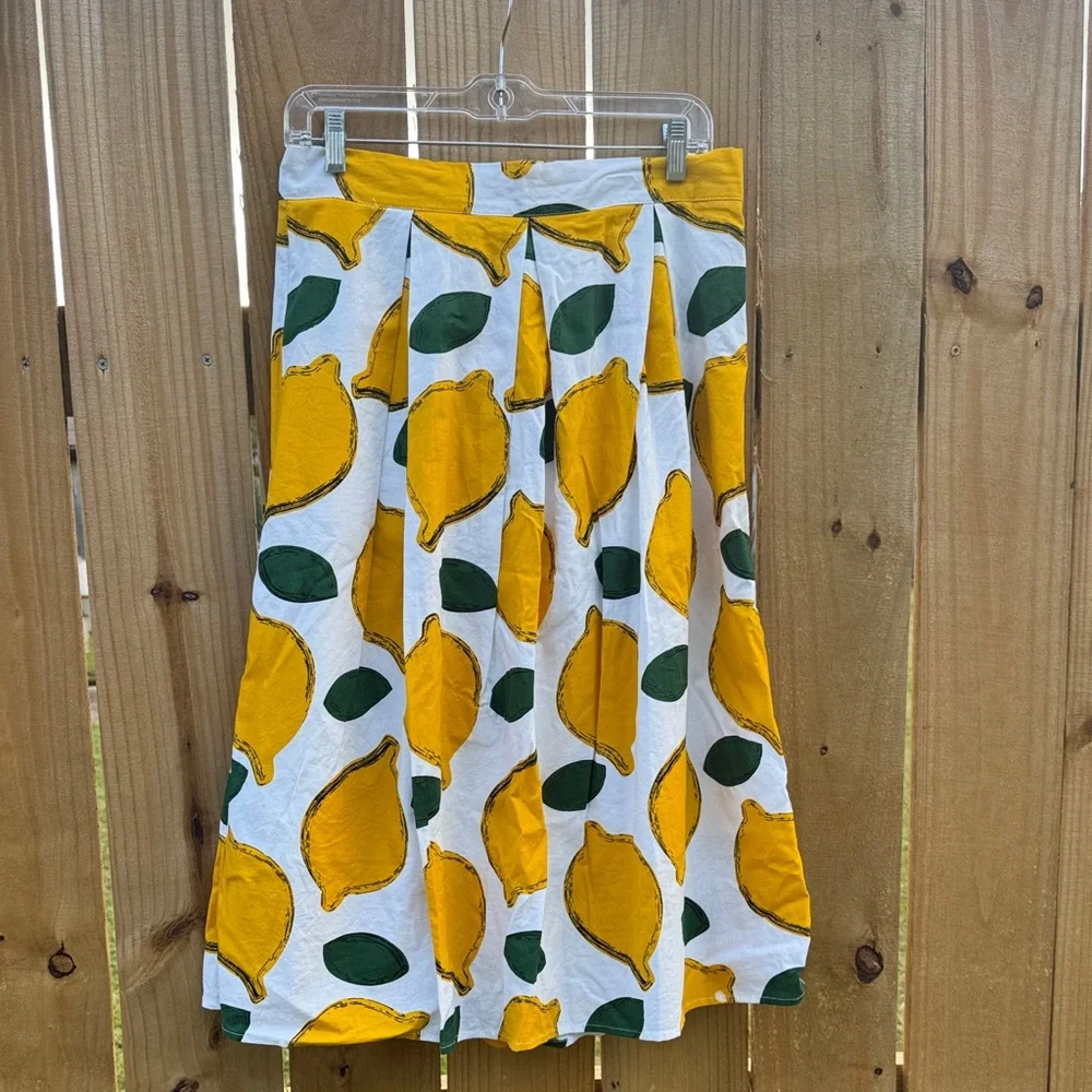 Chicwish Lemon Print White Skirt - Picture 3 of 4